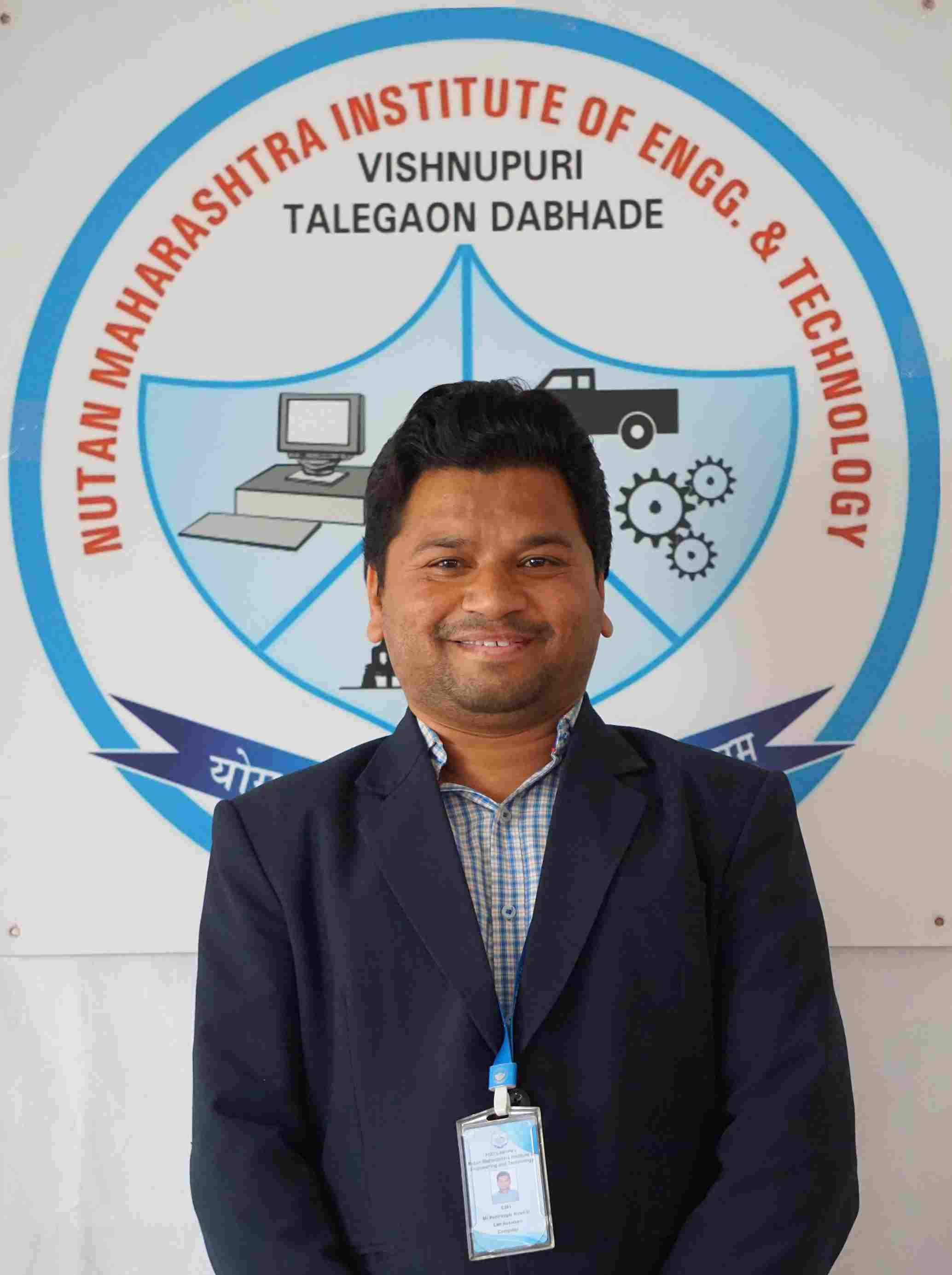 Lab Assistant Komal Sagar Salunkhe
