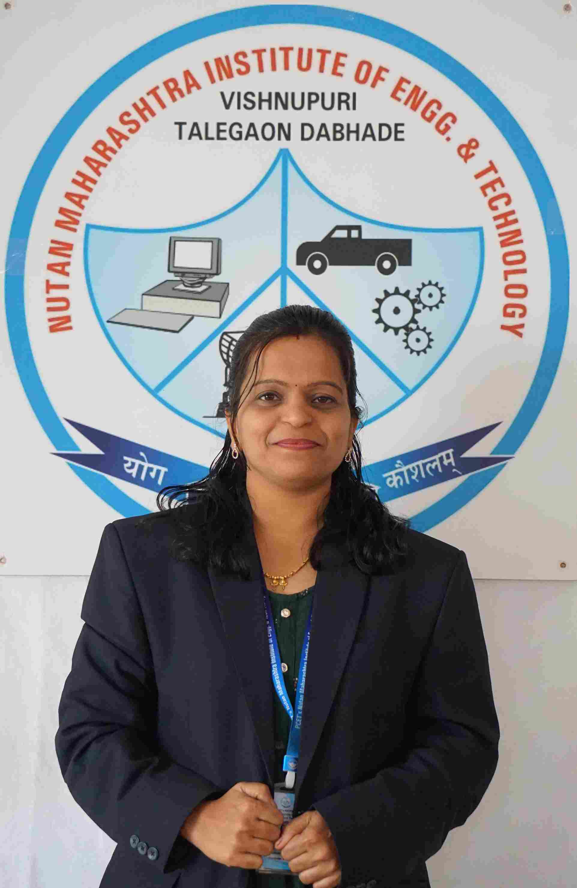 Lab Assistant Komal Sagar Salunkhe