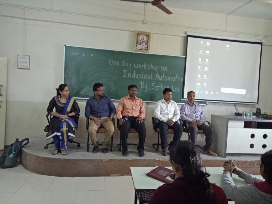 Industrial Expert Lecture on one day hands on program on Industrial Automation E&TC Department of NMIET 4